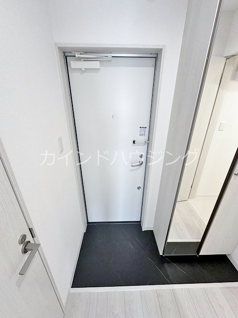 南海本線 泉佐野駅 徒歩7分 3階建 築1年の玄関写真