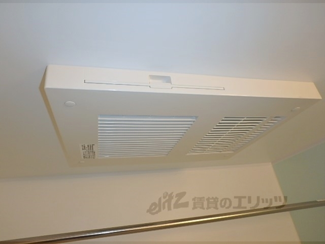 その他設備　浴室乾燥機