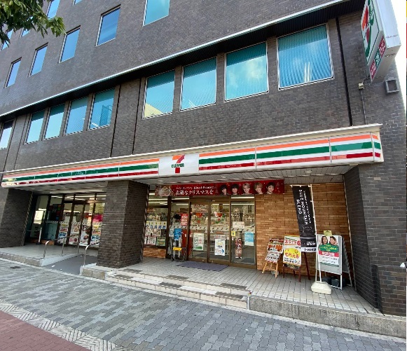 コンビニ　セブンイレブン 大阪森ノ宮中央1丁目店（コンビニ）まで294m