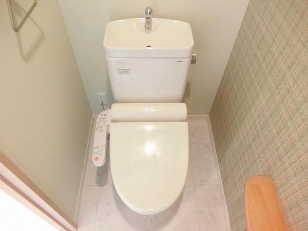 トイレ　ウォシュレット！