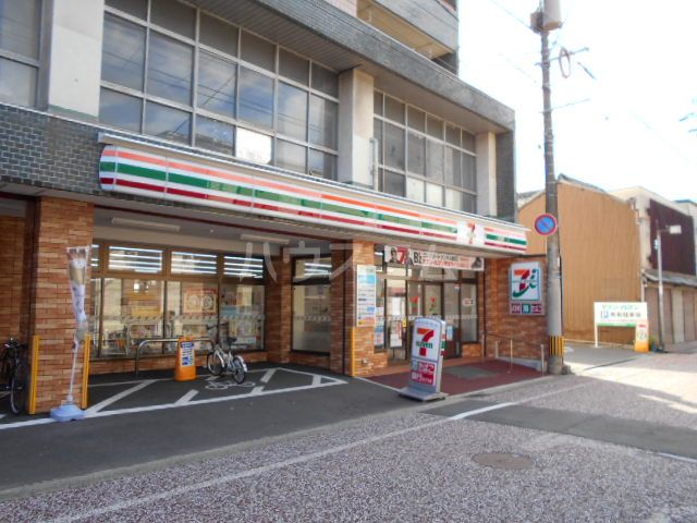 コンビニ　セブンイレブン 博多美野島通り店（コンビニ）まで72m