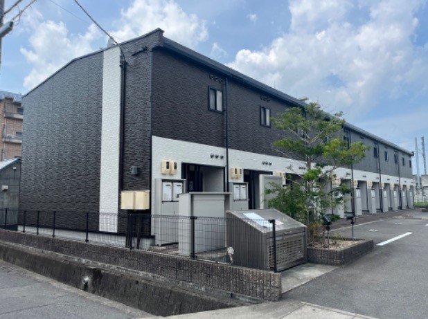 建物外観　2022年8月に外壁塗装いたしました。