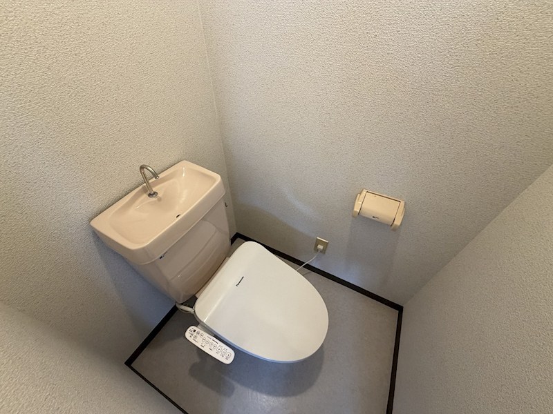 第一ふもとビルのトイレ写真