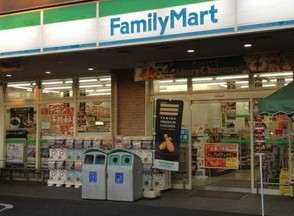 コンビニ　ファミリーマート東陽六丁目店（コンビニ）まで177m