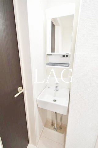 洗面設備　独立洗面台です。