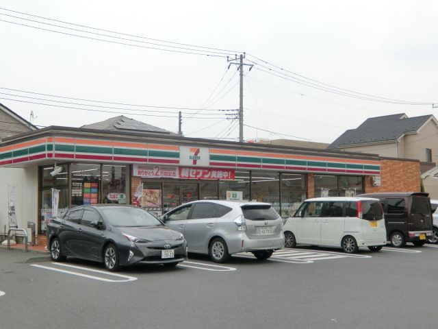 コンビニ　セブンイレブン村上南（コンビニ）まで300m