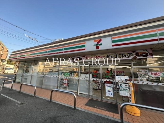 コンビニ　セブン-イレブン 藤沢城南４丁目店（コンビニ）まで573m