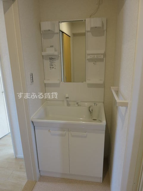洗面設備　同仕様