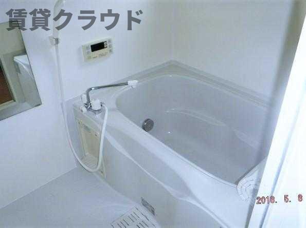 バス・シャワールーム　お風呂です