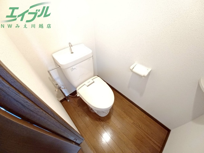 トイレ　別棟同型参考写真