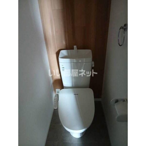 ノースガレージのトイレ写真
