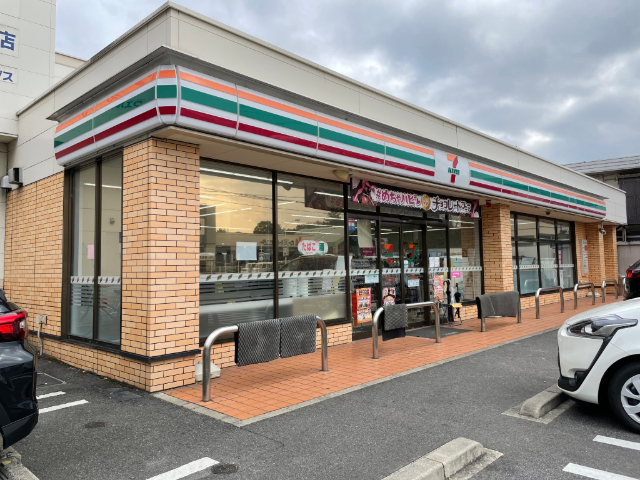 コンビニ　セブンイレブン名古屋元塩町５丁目店（コンビニ）まで188m