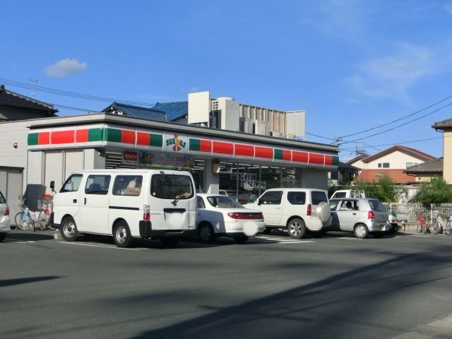 コンビニ　サンクス新検見川駅前店（コンビニ）まで710m