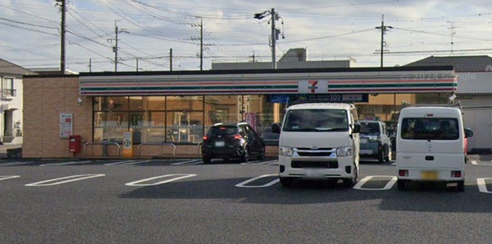 コンビニ　セブンイレブン 北名古屋諏訪店（コンビニ）まで393m