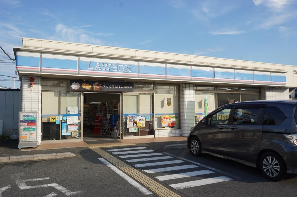 コンビニ　ローソン 鳩ケ谷南一丁目店（コンビニ）まで341m