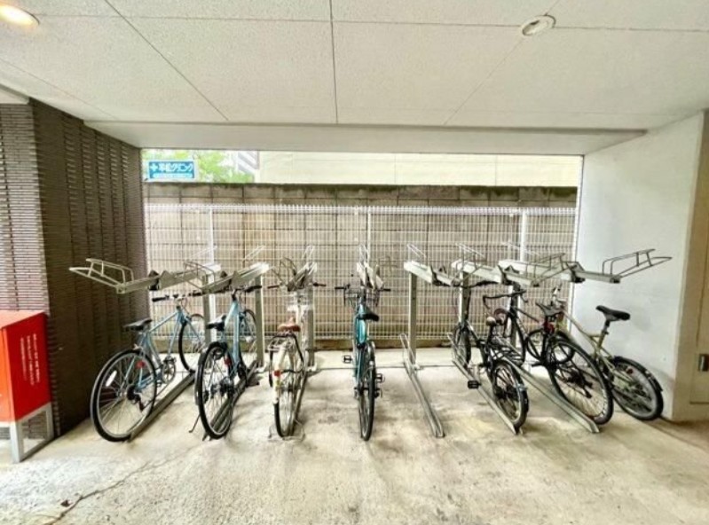 ＪＲ京浜東北線 大森駅 徒歩2分 15階建 築15年の外観写真