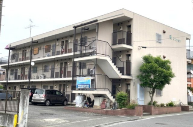 葵マンションの外観写真