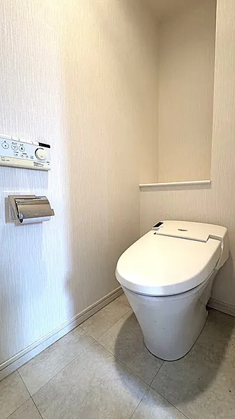 東武東上線 ときわ台駅 徒歩10分 4階建 築20年のトイレ写真