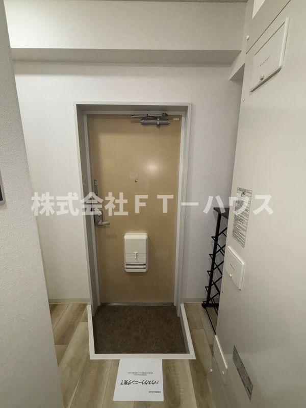 ドエル西船の玄関写真