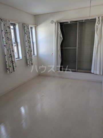 山際戸建の内装写真