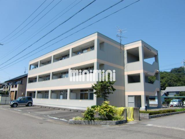 建物外観　南向きで日当たり良好のマンション