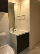 洗面設備　※別部屋の参考写真です。