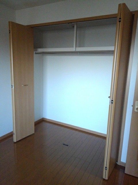 メゾンまえはたIIIの内装写真