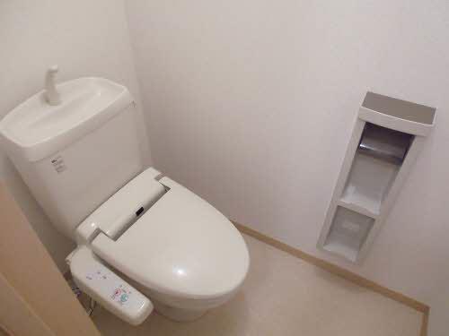 スカイハイ Aのトイレ写真