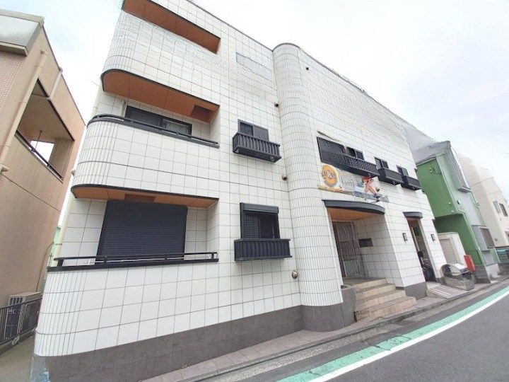 ヴィラージュK大倉山No1の外観写真