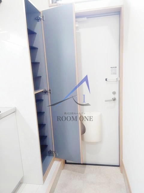 玄関　玄関です。