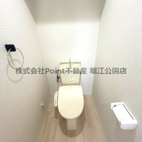 地下鉄御堂筋線 なんば駅 徒歩6分 10階建 築39年のトイレ写真