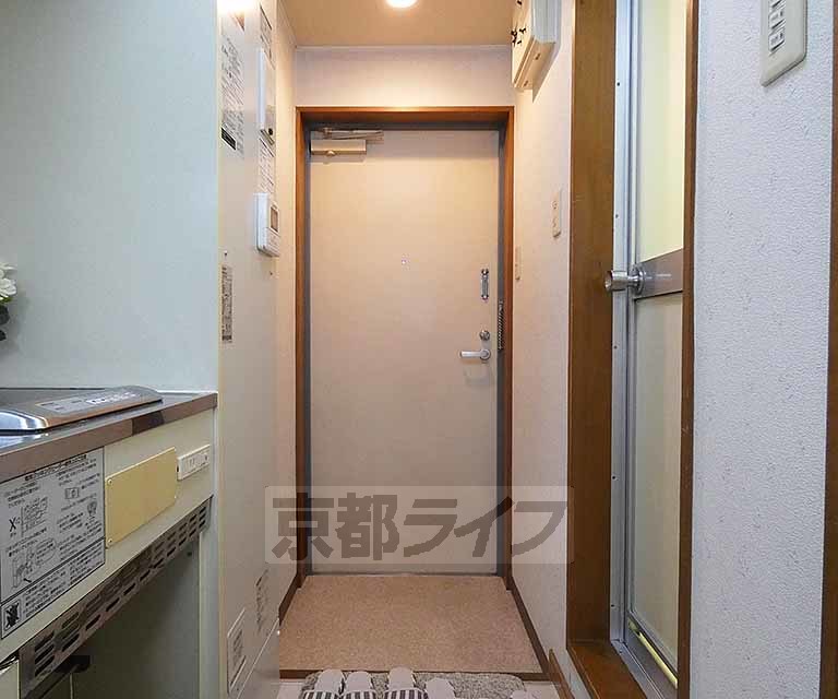 玄関　玄関です。