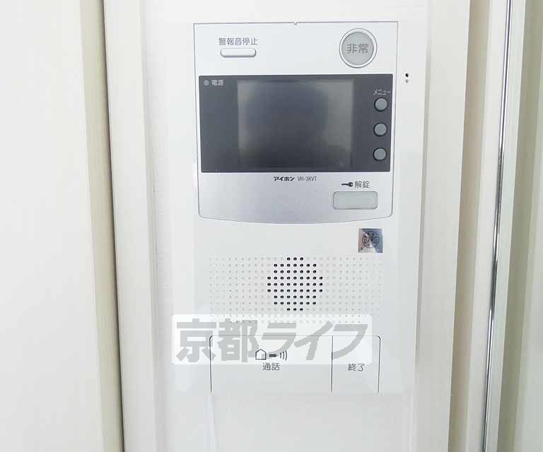 セキュリティ　ＴＶホン付きで安心ですよ。