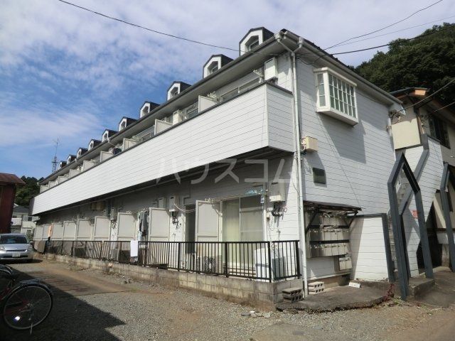 エクセランス滝山Aの外観写真
