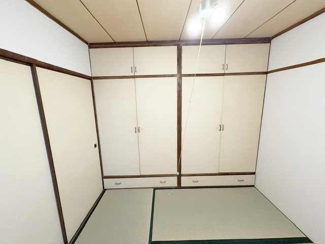 収納　和室表替えしました。