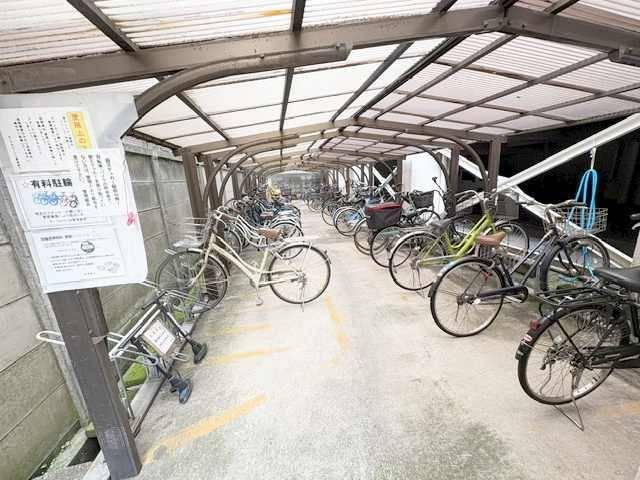 その他共有部分　自転車置き場です。