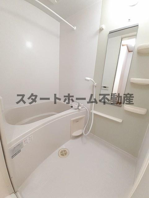 バス・シャワールーム　お風呂です