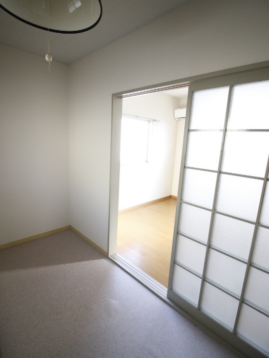 SKハイツの居間写真
