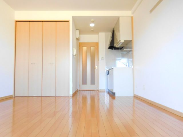 エクセレント大畑の居間写真