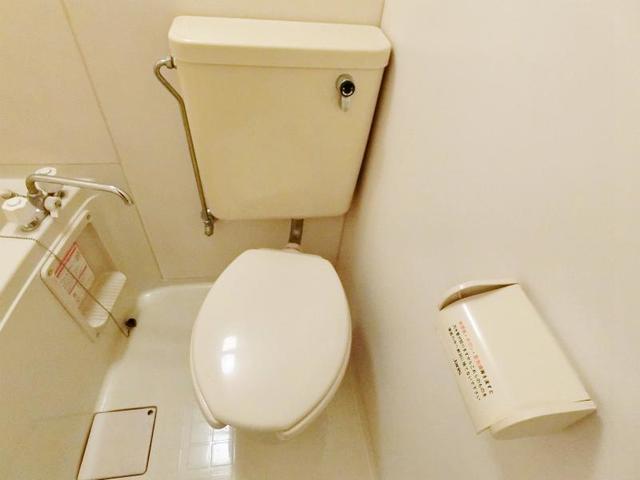 トイレ　トイレ