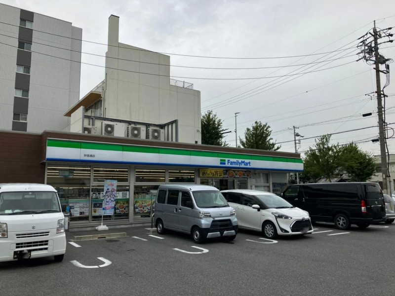 コンビニ　ファミリーマート 妙音通店（コンビニ）まで277m