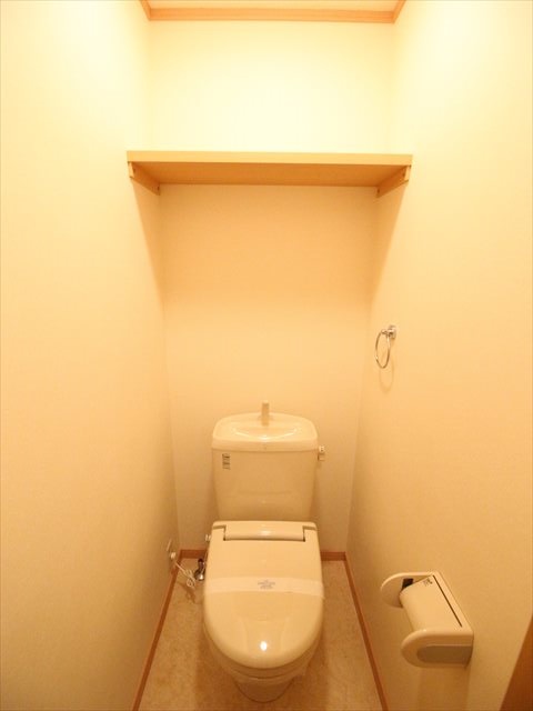 トイレ　暖房便座付きトイレ
