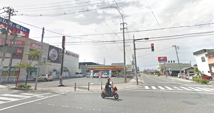 コンビニ　デイリーヤマザキ新潟はなみずき店（コンビニ）まで386m