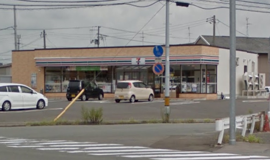 コンビニ　セブンイレブン秋田新国道寺内店（コンビニ）まで512m