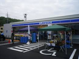 コンビニ　ローソン倉敷藤戸町天城店（コンビニ）まで131m