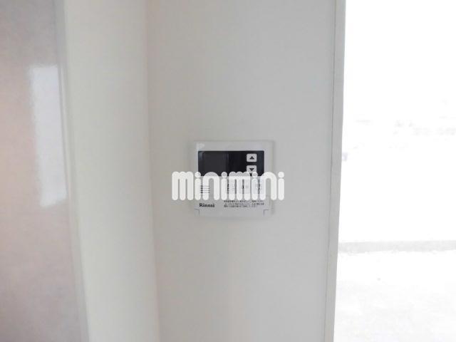 その他設備　給湯リモコン。