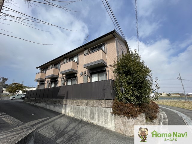 バルコニー　南向きで日当たり良好です。