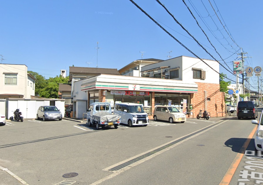コンビニ　セブンイレブン富田林錦織店（コンビニ）まで206m