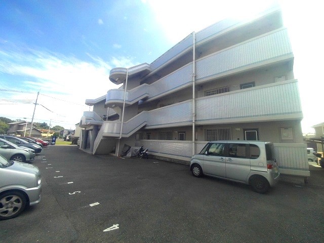 プレジオ王塚台の外観写真
