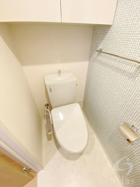 【神戸市東灘区鴨子ケ原のアパートのトイレ】